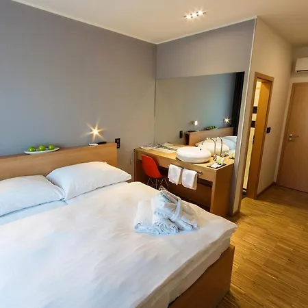 Blue Orange Otel 4*