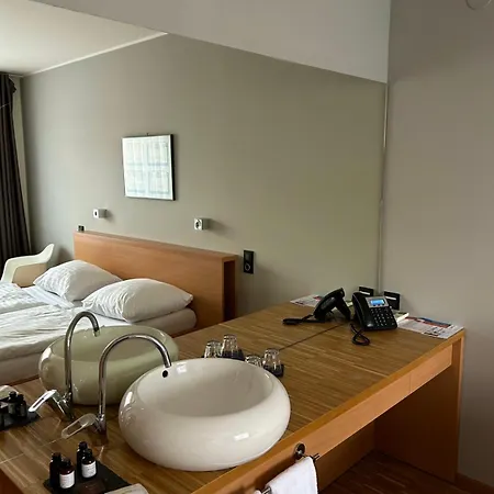 Otel Blue Orange