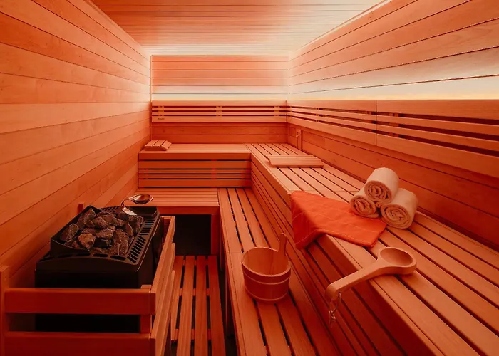 Blue Orange Hotel 4*